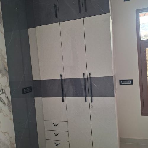 Izaan Interior & Renovation